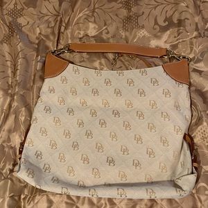Authentic Dooney & Bourke canvas NWOT SHOULDER BAG